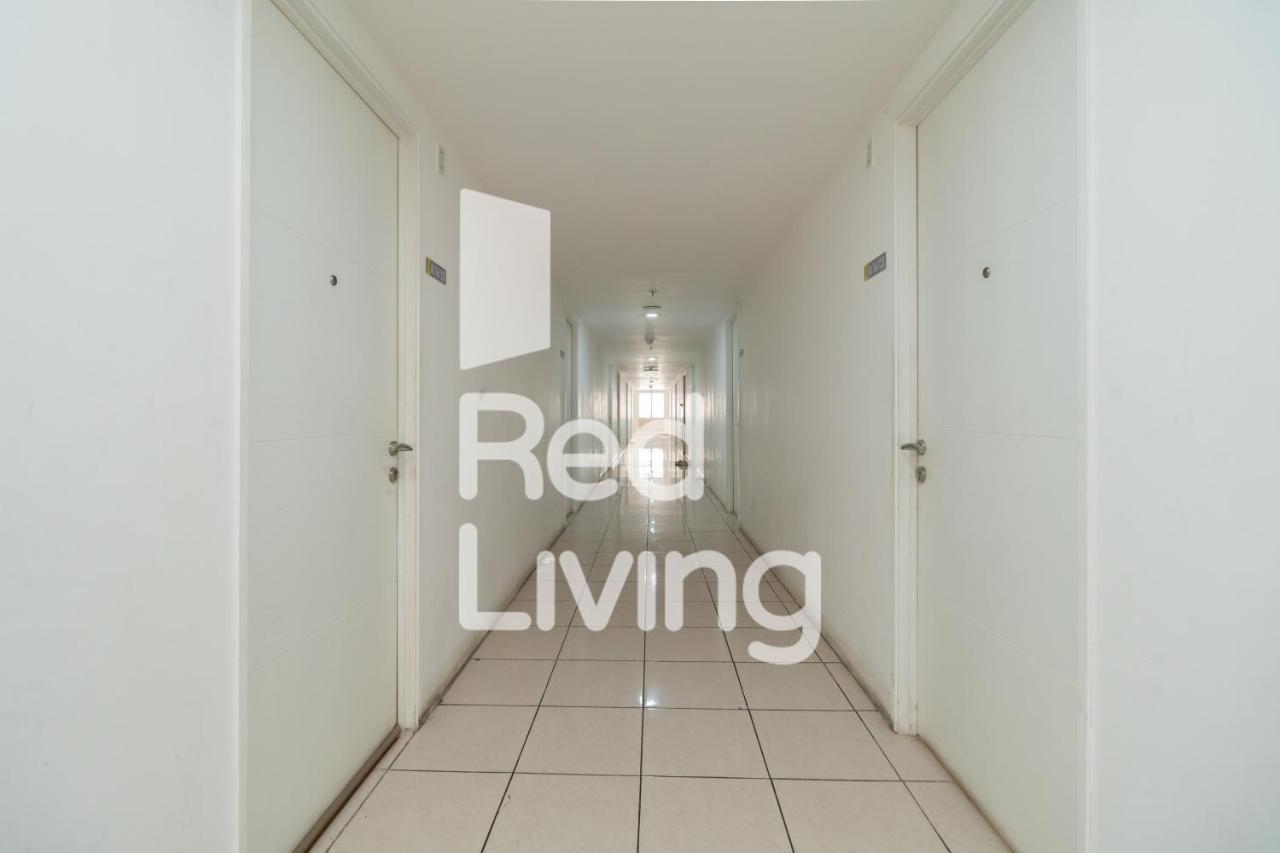 Redliving Apartemen Bassura City - Vina Tan Tower Flamboyan Jakarta Exteriör bild