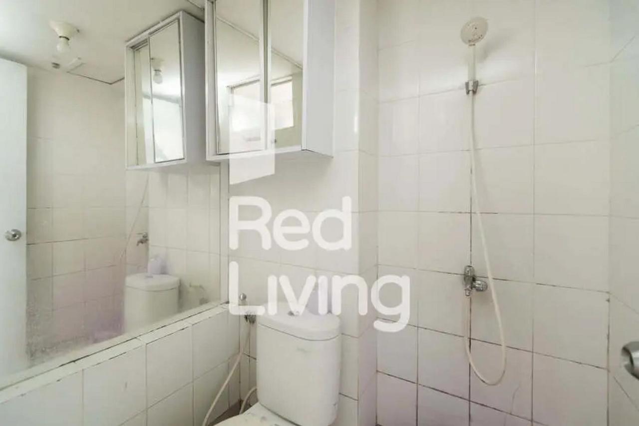Redliving Apartemen Bassura City - Vina Tan Tower Flamboyan Jakarta Exteriör bild